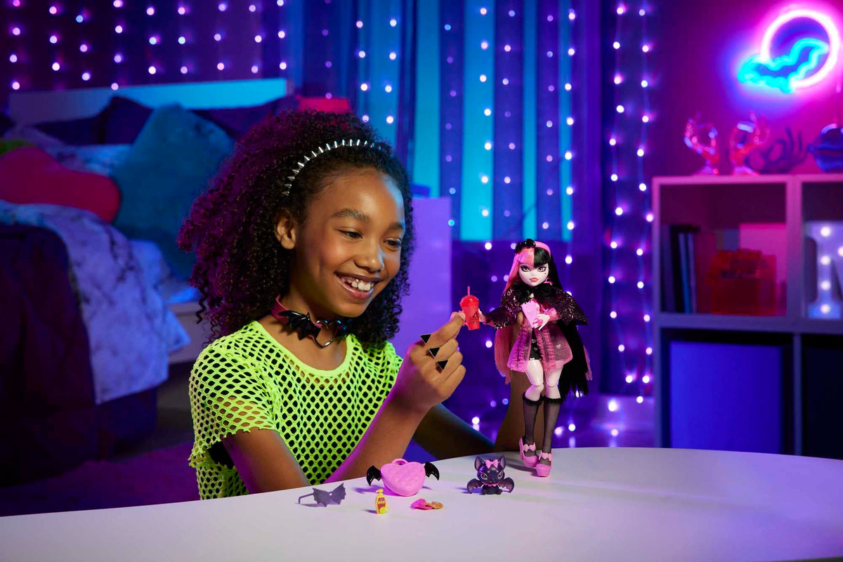 Monster High Doll with Pink & Black Hair K3865